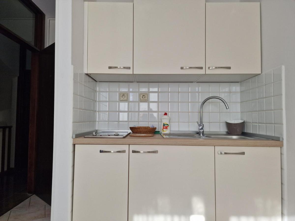 Apartments Katarina - New Renovated روفينج المظهر الخارجي الصورة