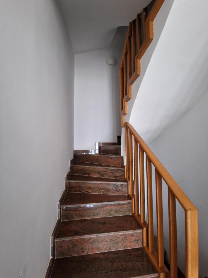 Apartments Katarina - New Renovated روفينج المظهر الخارجي الصورة
